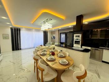 Didim'de Eşyalı Saunalı Hamamlı Eşyalı Satılık Villa