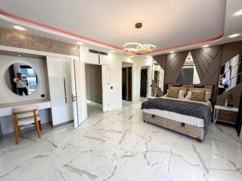 Didim'de Eşyalı Saunalı Hamamlı Eşyalı Satılık Villa