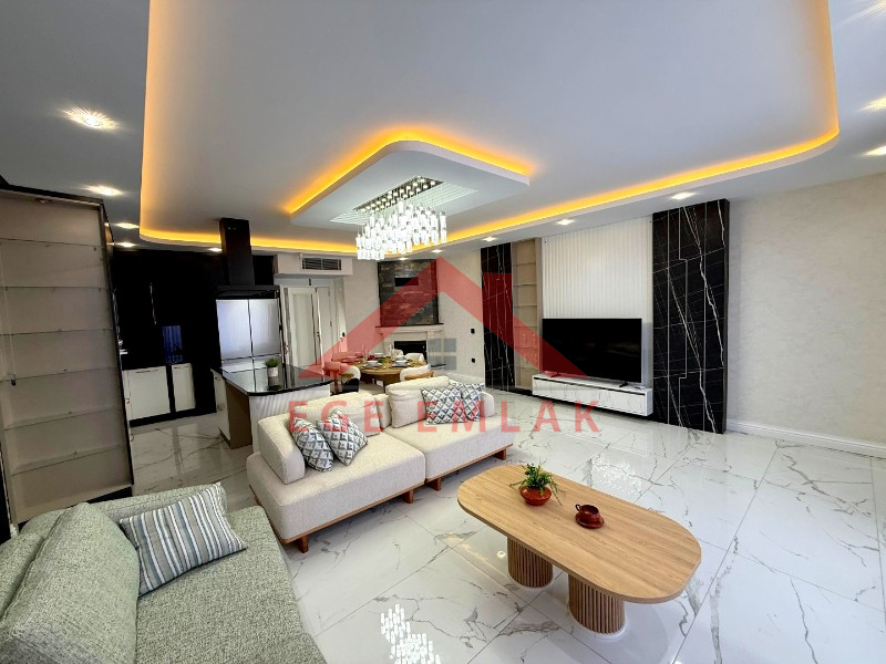 Didim'de Eşyalı Saunalı Hamamlı Eşyalı Satılık Villa