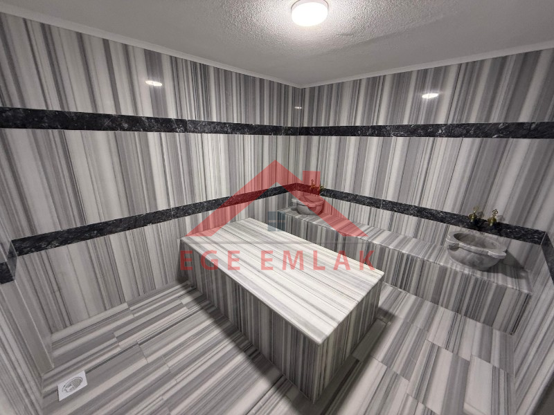 Didim'de Eşyalı Saunalı Hamamlı Eşyalı Satılık Villa