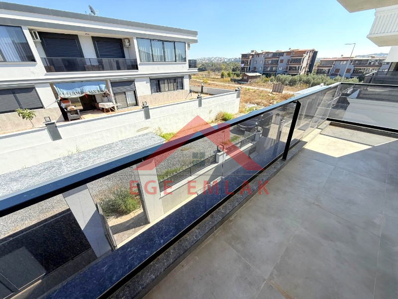 Didim'de Eşyalı Saunalı Hamamlı Eşyalı Satılık Villa