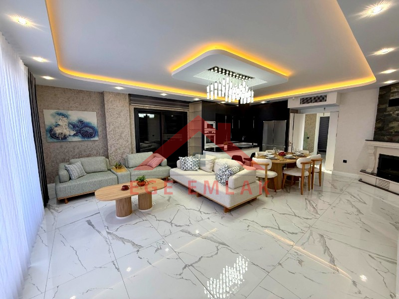 Didim'de Eşyalı Saunalı Hamamlı Eşyalı Satılık Villa