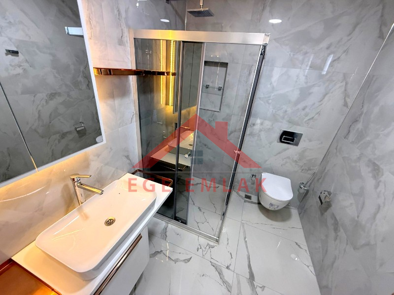 Didim'de Eşyalı Saunalı Hamamlı Eşyalı Satılık Villa