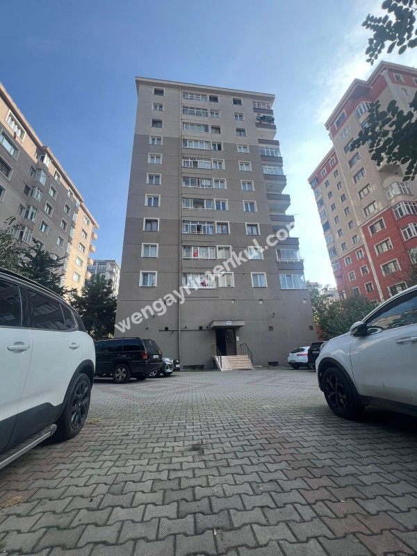 ATAŞEHİR BAKKALKÖY DE 3+1 KİRALIK DAİRE 