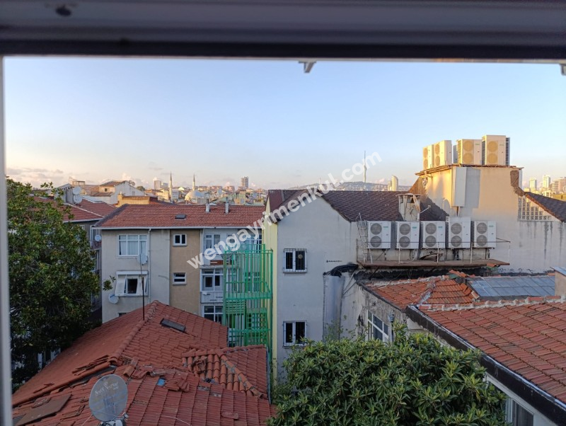 KADIKÖY HASIRCIBAŞI 1+1 55 m2 EŞYALI KİRALIK DAİRE