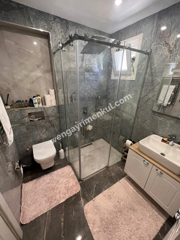 KADIKÖY CEMAL SÜREYA APT 3+1 SATILIK DAİRE