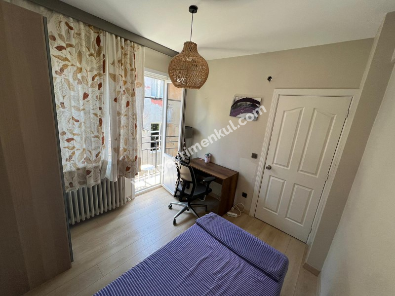 KADIKÖY CEMAL SÜREYA APT 3+1 SATILIK DAİRE