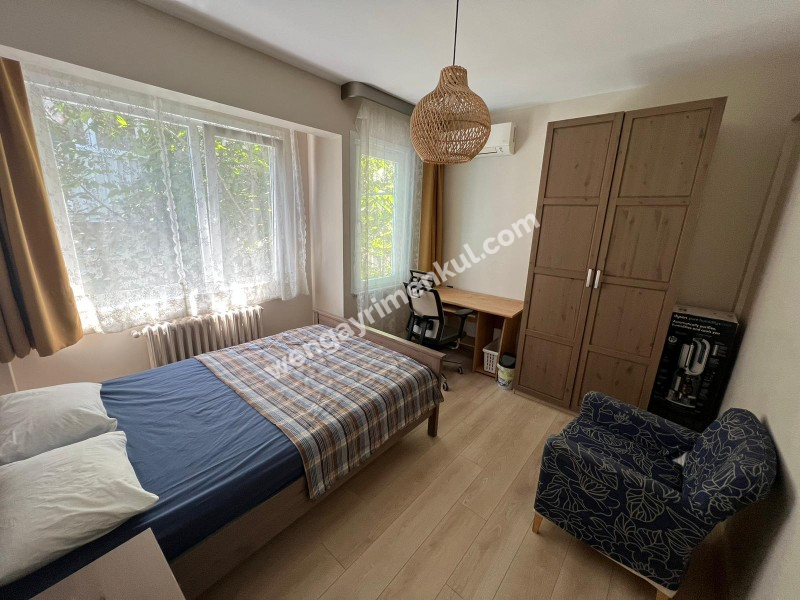 KADIKÖY CEMAL SÜREYA APT 3+1 SATILIK DAİRE