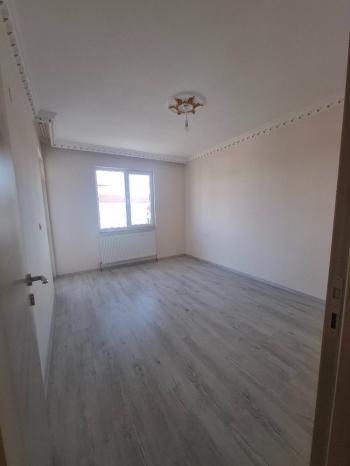 GÜVENAY - ÇORUM GÜLABİBEY ERTUĞRUL GAZİ İLKOKULU ARKASI 3+1 SATILIK DAİRE 