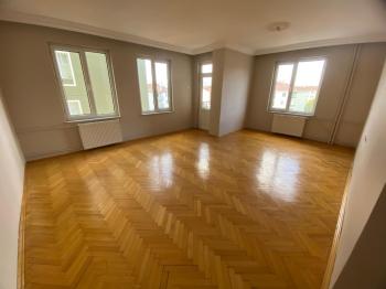 GÜVENAY - ÇORUM KARAKEÇİLİ FATİH CADDESİ ÜZERİ GENİŞ KİRALIK 3+1 DAİRE