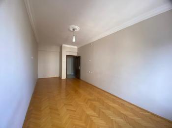 GÜVENAY - ÇORUM KARAKEÇİLİ FATİH CADDESİ ÜZERİ GENİŞ KİRALIK 3+1 DAİRE