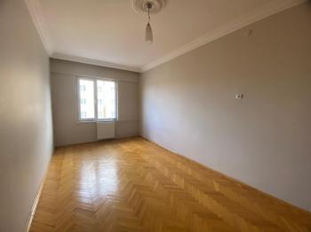 GÜVENAY - ÇORUM KARAKEÇİLİ FATİH CADDESİ ÜZERİ GENİŞ KİRALIK 3+1 DAİRE