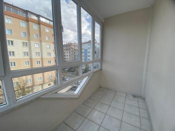 GÜVENAY - ÇORUM KARAKEÇİLİ FATİH CADDESİ ÜZERİ GENİŞ KİRALIK 3+1 DAİRE