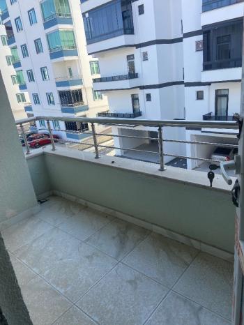 GÜVENAY - ÇORUM KALE MAHALLESİ LOZANEVLER ARKASI SATILIK DAİRE 