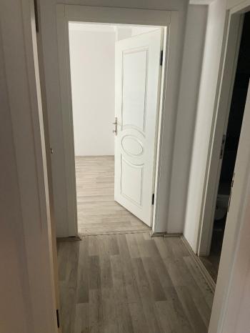 GÜVENAY - ÇORUM KALE MAHALLESİ LOZAN EVLER ARKASI SATILIK DAİRE