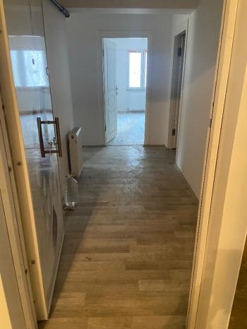 GÜVENAY - ÇORUM KALE MAHALLESİ LOZAN EVLER ARKASI SATILIK DAİRE