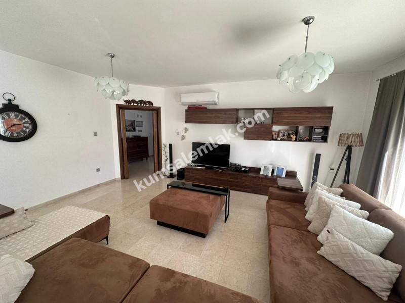 METEHAN' DA 4+1 VİLLA 