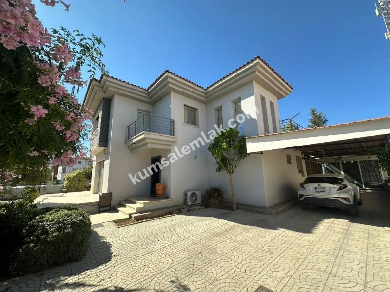 METEHAN' DA 4+1 VİLLA 