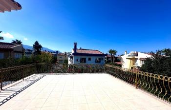 Kıbrıs Girne Karaoğlanoğlu Bölgesinde Kiralık 3+1 Havuzlu Villa