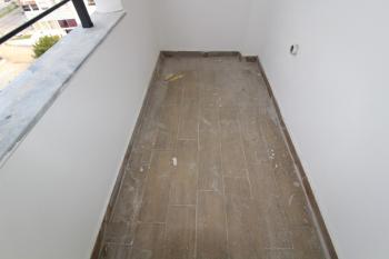 ASLAN'DAN DOĞA VE DENİZ MANZARALI GENİŞ METRAJLI SIFIR 2+1