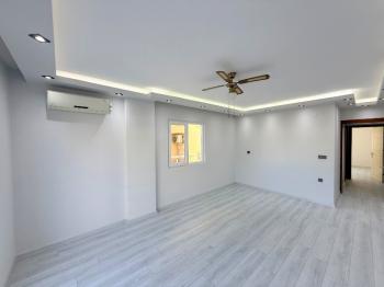 Didim Merkezde Ayrı Mutfaklı 2+1 Ara Kat Daire