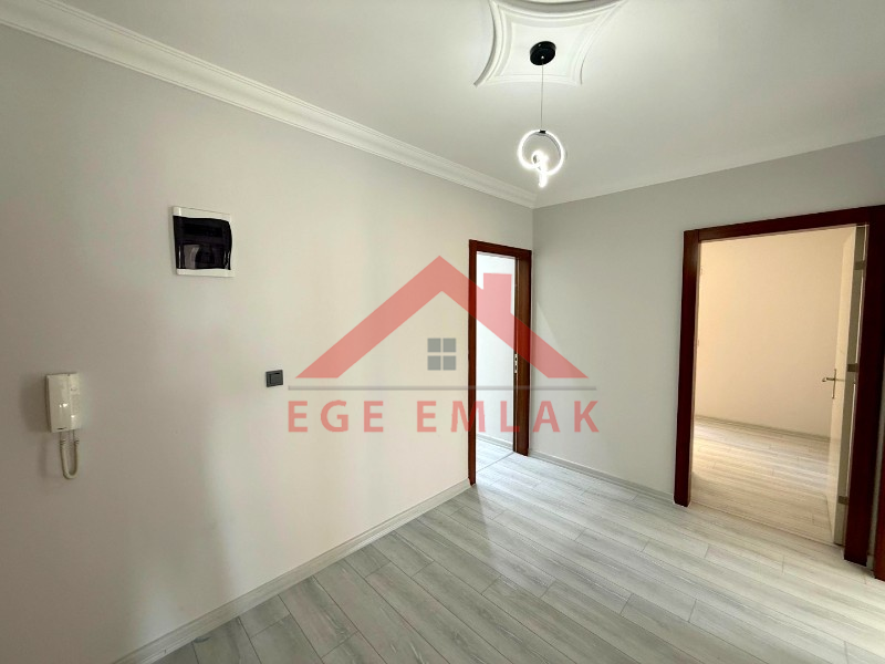 Didim Merkezde Ayrı Mutfaklı 2+1 Ara Kat Daire