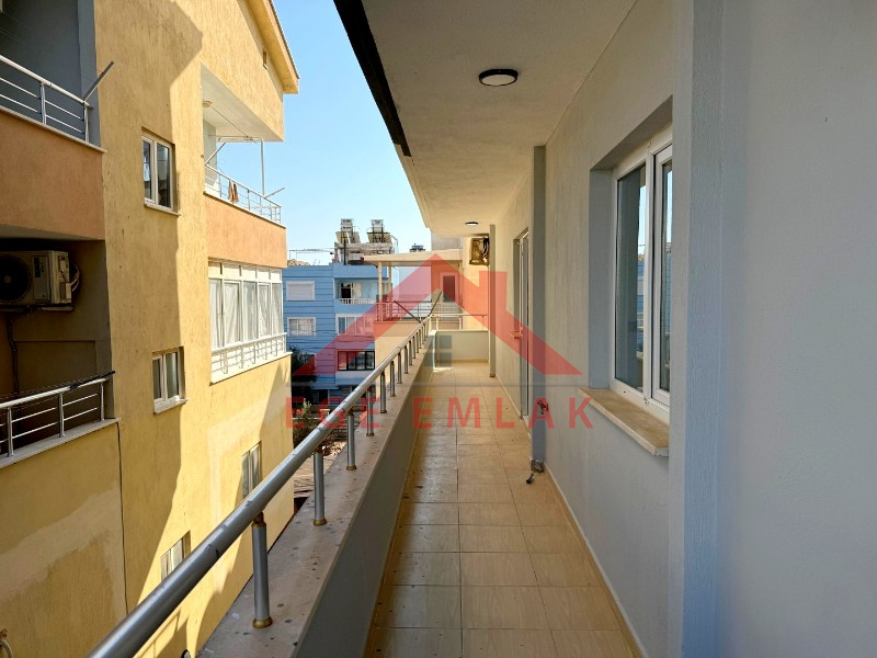 Didim Merkezde Ayrı Mutfaklı 2+1 Ara Kat Daire