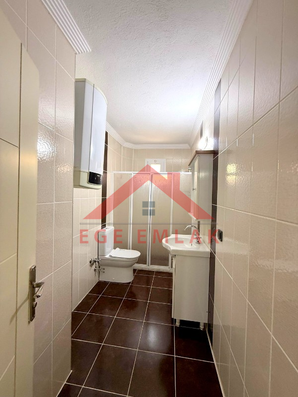 Didim Merkezde Ayrı Mutfaklı 2+1 Ara Kat Daire