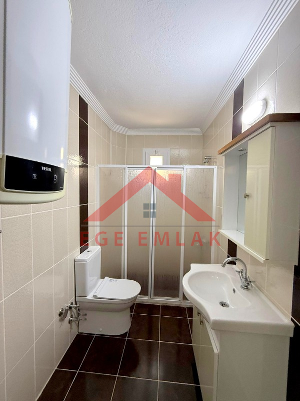 Didim Merkezde Ayrı Mutfaklı 2+1 Ara Kat Daire