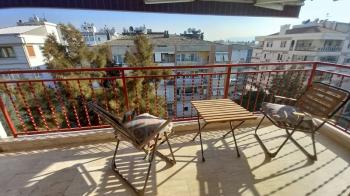 Bornova Süvari cad. satılık 2+1 geniş daire