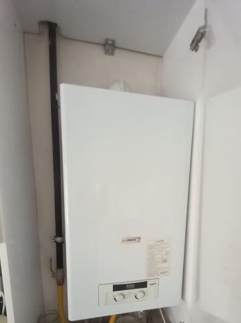 Bornova Süvari cad. satılık 2+1 geniş daire