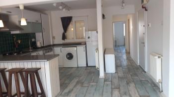 Bornova Süvari cad. satılık 2+1 geniş daire