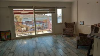 Bornova Süvari cad. satılık 2+1 geniş daire