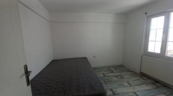 Bornova Süvari cad. satılık 2+1 geniş daire