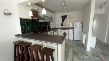 Bornova Süvari cad. satılık 2+1 geniş daire