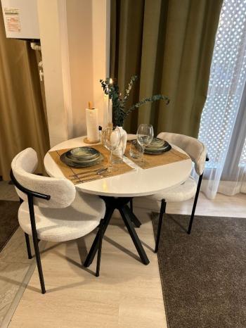 Bahçelievler metrobüs yürüme mesafesi ful eşyalı 1+1 fatura dahil 