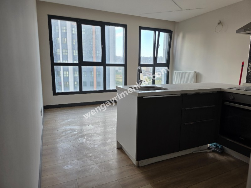 METROBÜSE YÜRÜME 2+1 REZİDANS DAİRE!