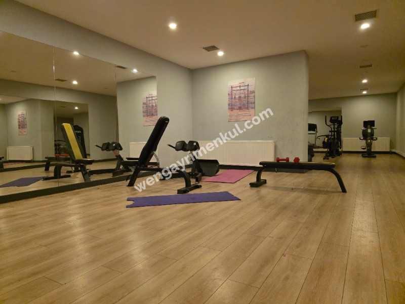 METROBÜSE YÜRÜME 2+1 REZİDANS DAİRE!