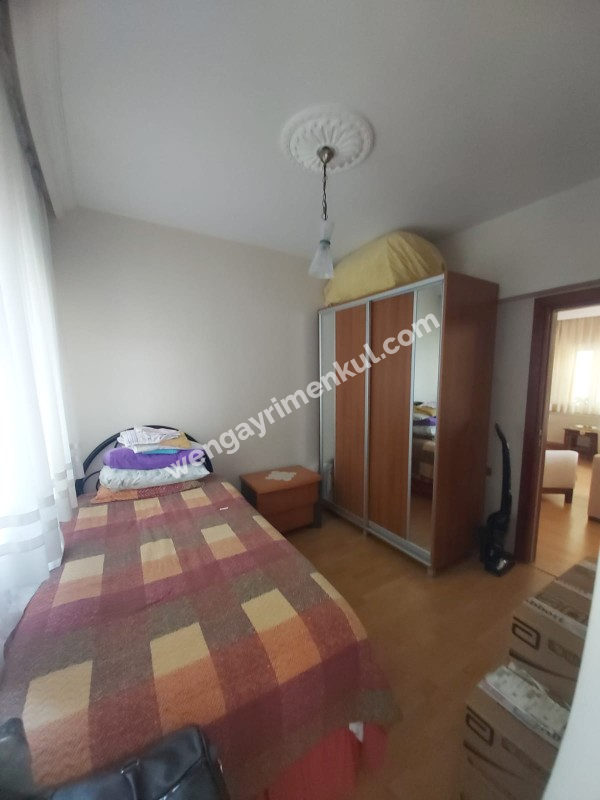 BOSTANCI KÖPRÜSÜ ÜZERİNDE METRONUN DİBİNDE