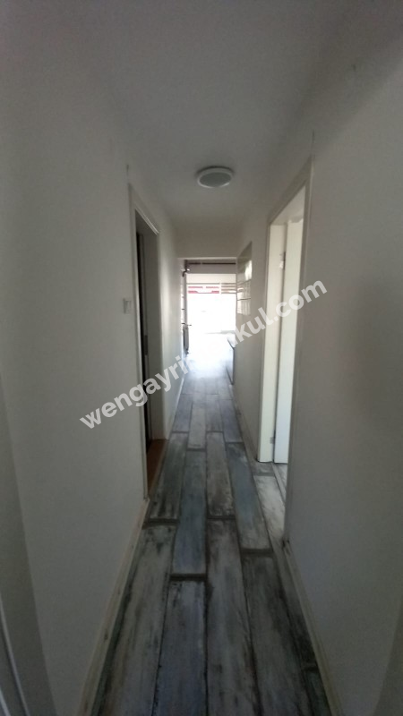 Bornova Süvari cad. satılık 2+1 geniş daire