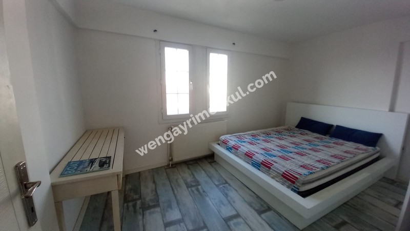 Bornova Süvari cad. satılık 2+1 geniş daire