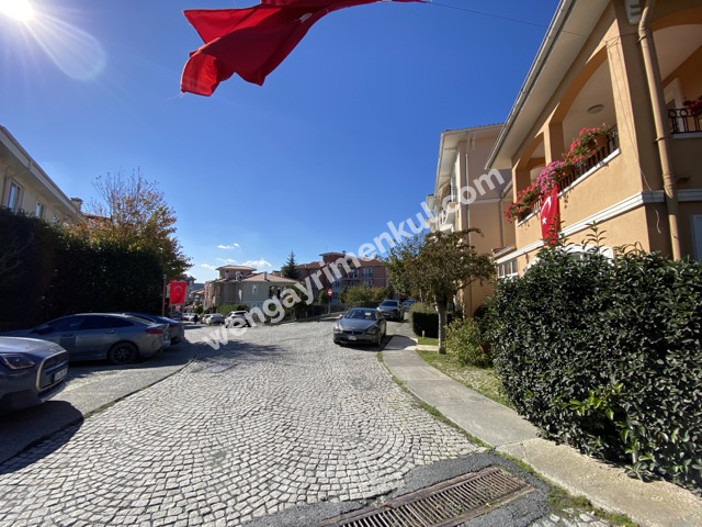 GÖKTÜRK KEMERHİLL SİTESİ KİRALIK ÇOK BAKIMLI ÇATI DUBLEKS