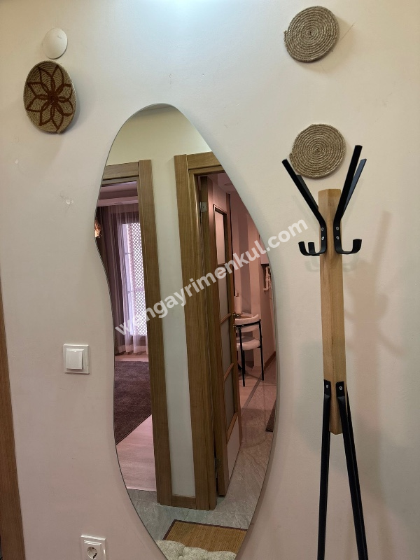 Bahçelievler metrobüs yürüme mesafesi ful eşyalı 1+1 fatura dahil 