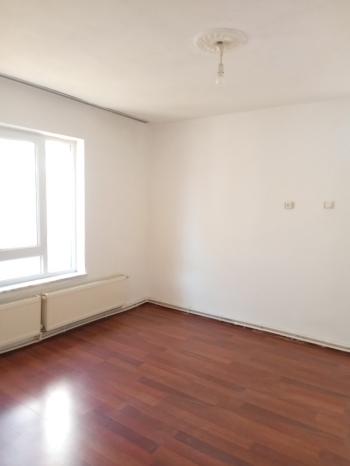 GÜVENAY - ÇORUM GÜLABİBEY BEYTEPE CAMİİ CİVARI 2+1 KİRALIK DAİRE