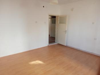 GÜVENAY - ÇORUM GÜLABİBEY BEYTEPE CAMİİ CİVARI 2+1 KİRALIK DAİRE