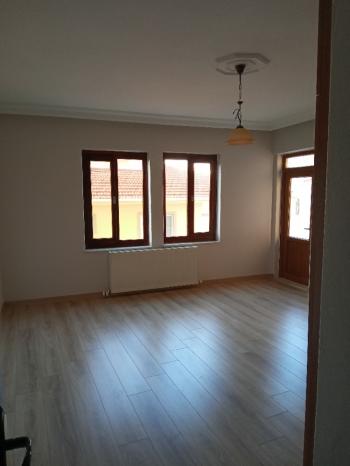GÜVENAY - ÇORUM ULUKAVAK  FATİH CADDESİ ÜZERİ 3+1 KİRALIK DAİRE