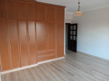 GÜVENAY - ÇORUM ULUKAVAK  FATİH CADDESİ ÜZERİ 3+1 KİRALIK DAİRE