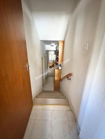 KÖŞKLÜÇİFTLİK'TE TİCARİ İZİNLİ SATILIK DAİRE