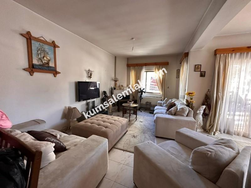 KÖŞKLÜÇİFTLİK'TE TİCARİ İZİNLİ SATILIK DAİRE