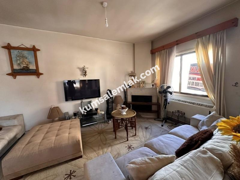 KÖŞKLÜÇİFTLİK'TE TİCARİ İZİNLİ SATILIK DAİRE